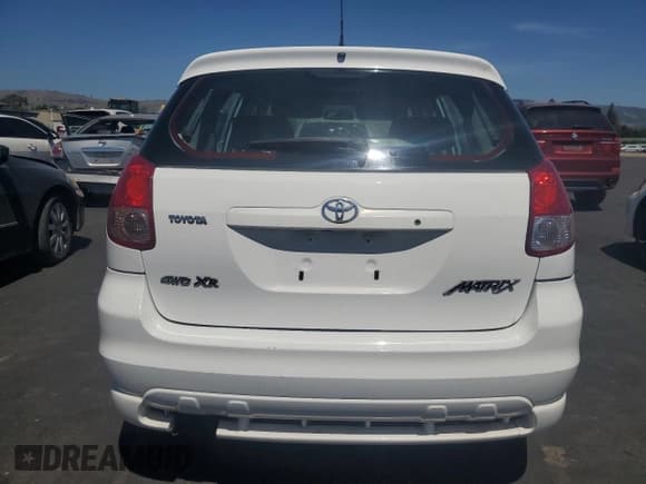 ✅ 2003 Toyota Matrix Std • VIN: 2T1LR32E33C114324 • Лот: 56427035. Опубликован ранее на Copart с пробегом 188 441 миль. Бесплатный доступ к архиву аукционных продаж из США и подробный отчёт об истории автомобиля на DreamBid. Изображение 6.