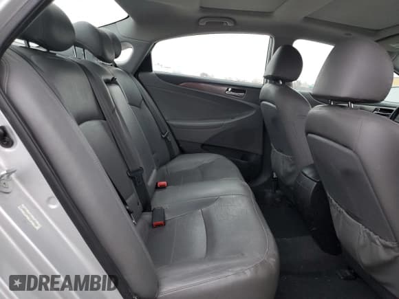 ✅ 2014 Hyundai Sonata Limited • VIN: KMHEC4A45EA102381 • Lot: 89015955. Listed on Copart with 160,628 mi. Free auction sales archive from the USA and detailed vehicle history report at DreamBid. Image 10.