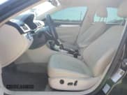 ✅ 2012 Volkswagen Passat SE • VIN: 1VWBN7A35CC090256 • Лот: 81939625. Опубликован ранее на Copart с пробегом 117 766 миль. Бесплатный доступ к архиву аукционных продаж из США и подробный отчёт об истории автомобиля на DreamBid. Изображение 7.