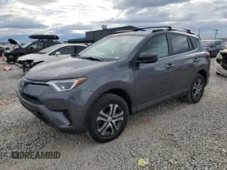 ✅ 2017 Toyota RAV4 LE • VIN: 2T3BFREV3HW601734 • Lot: 92258085. Wystawiony na Copart z przebiegiem 85 524 mil. Bezpłatny archiwum sprzedaży aukcyjnych z USA i szczegółowy raport historii pojazdu na DreamBid. Zdjęcie 1.