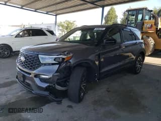 ✅ 2022 Ford Explorer ST-Line • VIN: 1FMSK8KH8NGA03498 • Lot: 63384785. Listed on Copart with 31,044 mi. Free auction sales archive from the USA and detailed vehicle history report at DreamBid. Image 1.