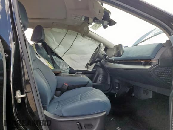 ✅ 2023 Nissan ARIYA Platinum+ • VIN: JN1DF0CD4PM706540 • Lot: 62399775. Listed on Copart with 11,884 mi. Free auction sales archive from the USA and detailed vehicle history report at DreamBid. Image 7.