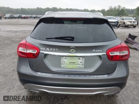 ✅ 2016 Mercedes-Benz GLA 250 • VIN: WDCTG4GB8GJ244467 • Lot: 42591859. Listed on IAAI with 92,323 mi. Free auction sales archive from the USA and detailed vehicle history report at DreamBid. Image 17.