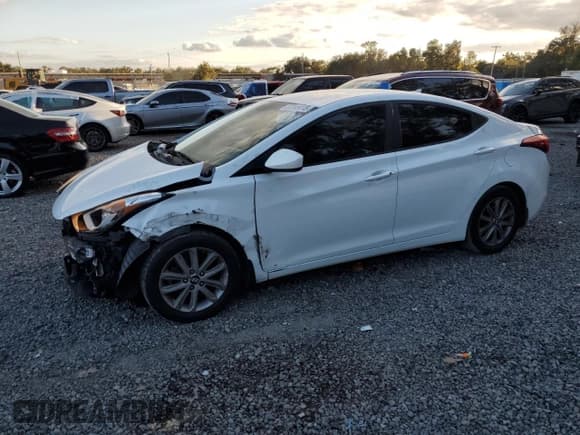 ✅ 2016 Hyundai Elantra SE • VIN: 5NPDH4AE4GH721284 • Lot: 87049115. Listed on Copart with 142,187 mi. Free auction sales archive from the USA and detailed vehicle history report at DreamBid. Image 1.