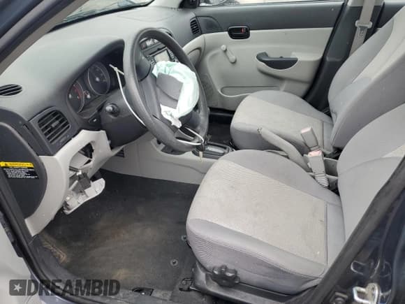 ✅ 2010 Hyundai Accent GLS • VIN: KMHCN4AC4AU526961 • Лот: 48380535. Опубликован ранее на Copart с пробегом 105 848 миль. Бесплатный доступ к архиву аукционных продаж из США и подробный отчёт об истории автомобиля на DreamBid. Изображение 7.