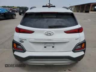 2018 Hyundai Kona Ultimate z VIN KM8K53A55JU071660, wystawiony jako Copart lot #63356423 z przebiegiem 30 853 mil mil oraz . Historia ofert i sprzedaży dostępna na DreamBid. Obrazek 6.