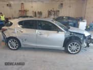 ✅ 2012 Lexus CT 200h Premium • VIN: JTHKD5BH5C2080691 • Лот: 43093592. Опубликован ранее на IAAI с пробегом 114 226 миль. Бесплатный доступ к архиву аукционных продаж из США и подробный отчёт об истории автомобиля на DreamBid. Изображение 13.