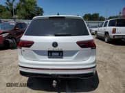 ✅ 2023 Volkswagen Tiguan SE R-Line Black • VIN: 3VVCB7AX5PM001665 • Лот: 62590765. Опубликован ранее на Copart с пробегом 55 583 миль. Бесплатный доступ к архиву аукционных продаж из США и подробный отчёт об истории автомобиля на DreamBid. Изображение 6.