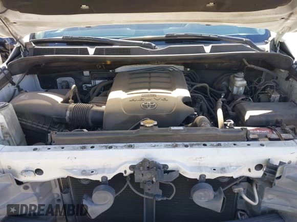 ✅ 2016 Toyota Tundra SR5 • VIN: 5TFEM5F15GX105819 • Lot: 41297645. Listed on IAAI with 85,550 mi. Free auction sales archive from the USA and detailed vehicle history report at DreamBid. Image 10.