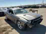 2012 Dodge Challenger SXT z VIN 2C3CDYAG4CH153576, wystawiony jako Copart lot #71494414 z przebiegiem 139 650 mil mil oraz Szkoda całkowita • Salvage title. Historia ofert i sprzedaży dostępna na DreamBid. Obrazek 4.