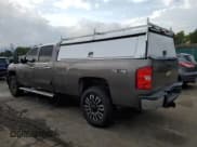 ✅ 2013 Chevrolet Silverado 3500HD LT • VIN: 1GC4K0C85DF228446 • Лот: 70173375. Опубликован ранее на Copart с пробегом 188 803 миль. Бесплатный доступ к архиву аукционных продаж из США и подробный отчёт об истории автомобиля на DreamBid. Изображение 2.