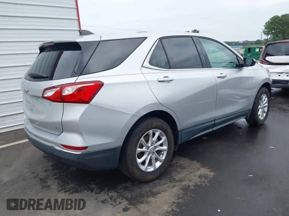 2018 Chevrolet Equinox LT with VIN 3GNAXJEVXJS579848, listed as a IAAI auction lot 43251162 with 237,729 mi miles and . Bid and sale history available at DreamBid. Image 4.