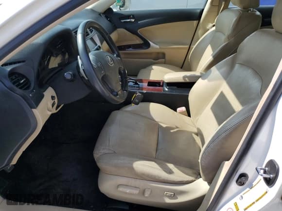 ✅ 2008 Lexus IS 250 • VIN: JTHBK262485081167 • Lot: 69762204. Wystawiony na Copart z przebiegiem 304 358 mil. Bezpłatny archiwum sprzedaży aukcyjnych z USA i szczegółowy raport historii pojazdu na DreamBid. Zdjęcie 7.