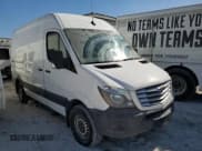 ✅ 2018 Freightliner Sprinter Cargo • VIN: WDYPE7CD7JP616380 • Lot: 77013644. Wystawiony na Copart z przebiegiem 194 981 mil. Bezpłatny archiwum sprzedaży aukcyjnych z USA i szczegółowy raport historii pojazdu na DreamBid. Zdjęcie 4.