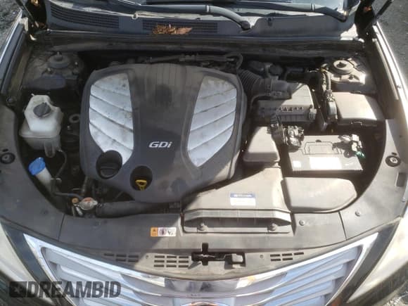 ✅ 2013 Hyundai Azera • VIN: KMHFH4JG1DA258920 • Лот: 60296415. Опубликован ранее на Copart с пробегом 172 209 миль. Бесплатный доступ к архиву аукционных продаж из США и подробный отчёт об истории автомобиля на DreamBid. Изображение 11.