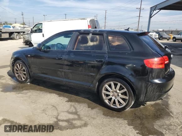 ✅ 2010 Audi A3 Premium Plus • VIN: WAUKEAFM6AA133378 • Lot: 75885044. Wystawiony na Copart z przebiegiem 165 077 mil. Bezpłatny archiwum sprzedaży aukcyjnych z USA i szczegółowy raport historii pojazdu na DreamBid. Zdjęcie 2.