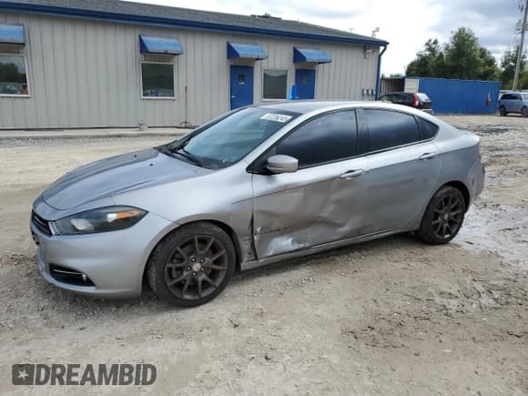 ✅ 2015 Dodge Dart SXT • VIN: 1C3CDFBB3FD345385 • Лот: 87236245. Опубликован ранее на Copart с пробегом 218 784 миль. Бесплатный доступ к архиву аукционных продаж из США и подробный отчёт об истории автомобиля на DreamBid. Изображение 1.