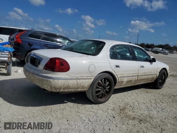 ✅ 1998 Lincoln Continental • VIN: 1LNFM97V5WY637895 • Lot: 77020154. Wystawiony na Copart z przebiegiem Nie podano. Bezpłatny archiwum sprzedaży aukcyjnych z USA i szczegółowy raport historii pojazdu na DreamBid. Zdjęcie 3.