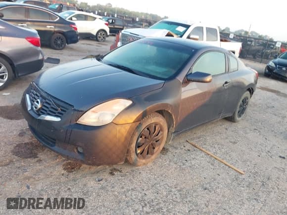 ✅ 2009 Nissan Altima S • VIN: 1N4AL24E19C167871 • Lot: 43120844. Wystawiony na IAAI z przebiegiem 188 203 mil. Bezpłatny archiwum sprzedaży aukcyjnych z USA i szczegółowy raport historii pojazdu na DreamBid. Zdjęcie 17.