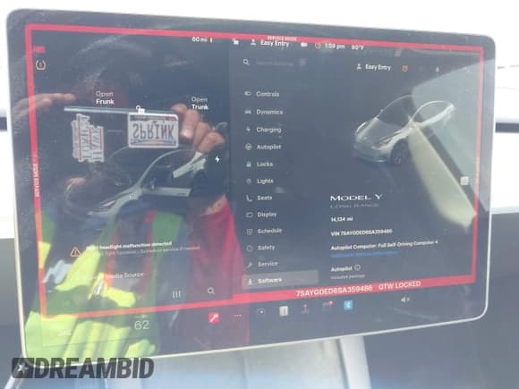 ✅ 2025 Tesla Model Y Long Range • VIN: 7SAYGDED6SA359486 • Lot: 43322820. Wystawiony na IAAI z przebiegiem 14 134 mil. Bezpłatny archiwum sprzedaży aukcyjnych z USA i szczegółowy raport historii pojazdu na DreamBid. Zdjęcie 17.