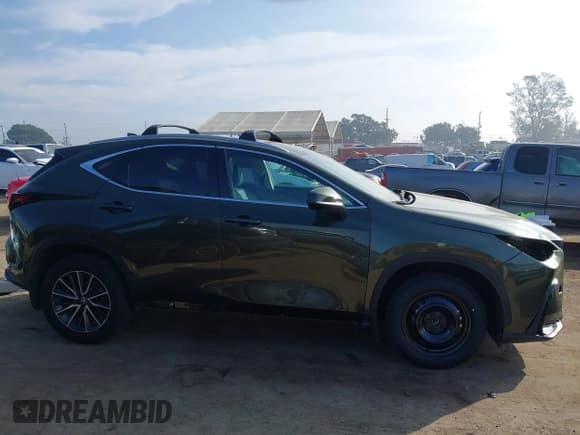 ✅ 2024 Lexus NX 250 • VIN: 2T2ADCAZ1RC012020 • Лот: 43596961. Опубликован ранее на IAAI с пробегом 28 351 миль. Бесплатный доступ к архиву аукционных продаж из США и подробный отчёт об истории автомобиля на DreamBid. Изображение 13.
