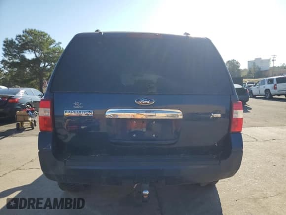 ✅ 2010 Ford Expedition SSV • VIN: 1FMJU1F56AEB69571 • Lot: 81674735. Listed on Copart with 188,849 mi. Free auction sales archive from the USA and detailed vehicle history report at DreamBid. Image 6.