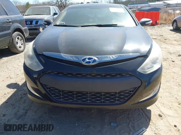 ✅ 2012 Hyundai Sonata Hybrid • VIN: KMHEC4A48CA047308 • Lot: 41702891. Listed on IAAI with 136,400 mi. Free auction sales archive from the USA and detailed vehicle history report at DreamBid. Image 6.