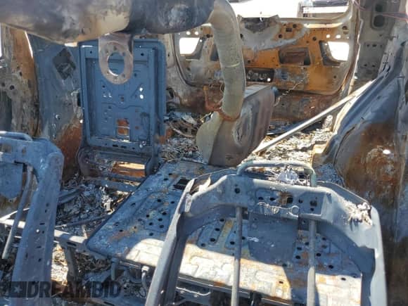 2016 Jeep Grand Cherokee Limited 75th Anniversary с VIN 1C4RJFBG1GC346049, выставлен на аукционе Copart как лот 69130285 с пробегом Не указан миль и На запчасти • Non repairable. История ставок и продаж доступна на DreamBid. Изображение 10.