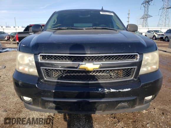 ✅ 2007 Chevrolet Suburban LTZ • VIN: 3GNFK16317G122293 • Lot: 63399534. Wystawiony na Copart z przebiegiem 146 428 mil. Bezpłatny archiwum sprzedaży aukcyjnych z USA i szczegółowy raport historii pojazdu na DreamBid. Zdjęcie 5.