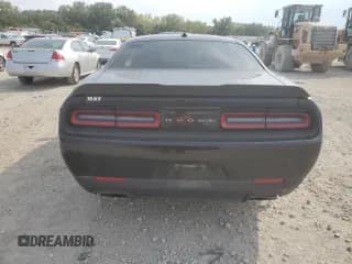 ✅ 2016 Dodge Challenger R/T Scat Pack • VIN: 2C3CDZFJ9GH275513 • Лот: 81276665. Опубликован ранее на Copart с пробегом 86 256 миль. Бесплатный доступ к архиву аукционных продаж из США и подробный отчёт об истории автомобиля на DreamBid. Изображение 6.