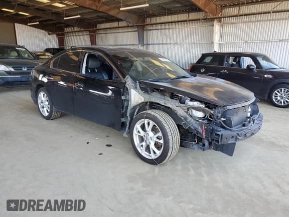 ✅ 2012 Nissan Maxima S • VIN: 1N4AA5AP5CC841363 • Lot: 54060845. Listed on Copart with 105,129 mi. Free auction sales archive from the USA and detailed vehicle history report at DreamBid. Image 4.