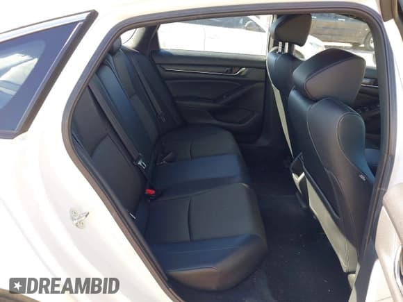 ✅ 2022 Honda Accord Sport • VIN: 1HGCV1F32NA037754 • Лот: 43711657. Опубликован ранее на IAAI с пробегом 14 697 миль. Бесплатный доступ к архиву аукционных продаж из США и подробный отчёт об истории автомобиля на DreamBid. Изображение 8.