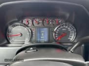 ✅ 2019 Chevrolet Silverado 1500 Work Truck • VIN: 2GCVKNEC8K1203435 • Lot: 73022294. Wystawiony na Copart z przebiegiem 142 191 mil. Bezpłatny archiwum sprzedaży aukcyjnych z USA i szczegółowy raport historii pojazdu na DreamBid. Zdjęcie 8.