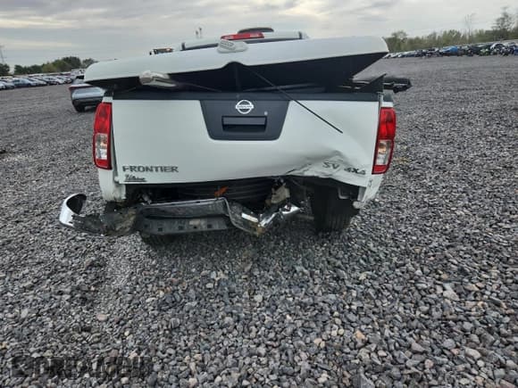 ✅ 2017 Nissan Frontier SV • VIN: 1N6AD0EV9HN730353 • Лот: 82376725. Опубликован ранее на Copart с пробегом 69 732 миль. Бесплатный доступ к архиву аукционных продаж из США и подробный отчёт об истории автомобиля на DreamBid. Изображение 6.