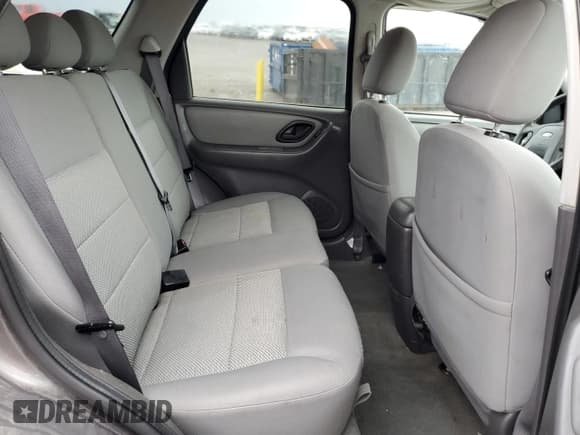 ✅ 2006 Ford Escape XLT • VIN: 1FMCU03136KC97215 • Lot: 55230045. Listed on Copart with 164,189 mi. Free auction sales archive from the USA and detailed vehicle history report at DreamBid. Image 11.