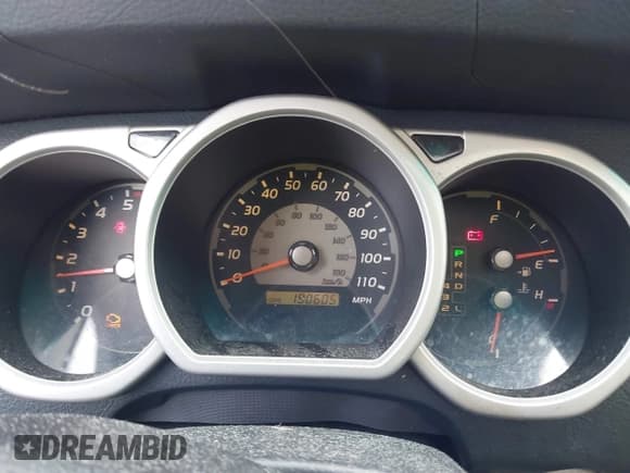 ✅ 2004 Toyota 4Runner SR5 • VIN: JTEBT14R540041157 • Lot: 43507330. Wystawiony na IAAI z przebiegiem 190 605 mil. Bezpłatny archiwum sprzedaży aukcyjnych z USA i szczegółowy raport historii pojazdu na DreamBid. Zdjęcie 7.