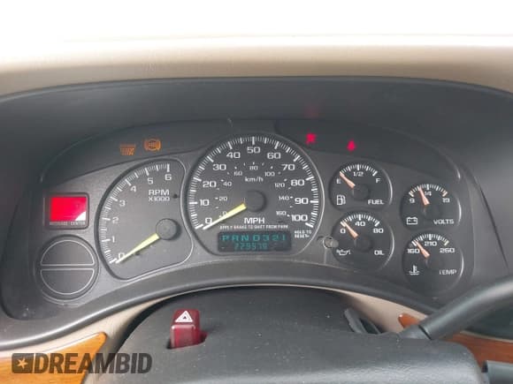 ✅ 2001 Chevrolet Suburban LS • VIN: 3GNFK16T61G155507 • Лот: 42495557. Опубликован ранее на IAAI с пробегом 229 978 миль. Бесплатный доступ к архиву аукционных продаж из США и подробный отчёт об истории автомобиля на DreamBid. Изображение 7.