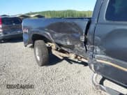 ✅ 2004 Chevrolet Silverado 2500HD LT • VIN: 1GCHK29124E144002 • Lot: 43278652. Wystawiony na IAAI z przebiegiem 179 331 mil. Bezpłatny archiwum sprzedaży aukcyjnych z USA i szczegółowy raport historii pojazdu na DreamBid. Zdjęcie 18.