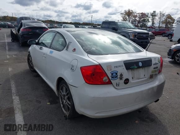✅ 2007 Scion tC • VIN: JTKDE167770144869 • Lot: 43537705. Listed on IAAI with 239,125 mi. Free auction sales archive from the USA and detailed vehicle history report at DreamBid. Image 3.