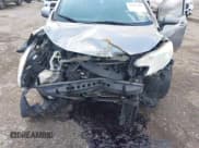 ✅ 2014 Nissan Note S • VIN: 3N1CE2CP7EL416255 • Lot: 42539409. Wystawiony na IAAI z przebiegiem 179 074 mil. Bezpłatny archiwum sprzedaży aukcyjnych z USA i szczegółowy raport historii pojazdu na DreamBid. Zdjęcie 6.