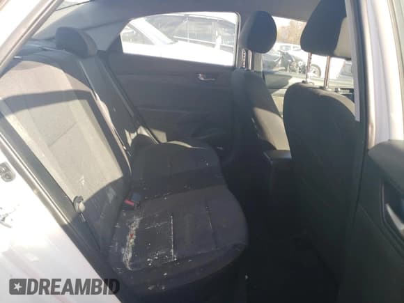 ✅ 2019 Hyundai Accent SE • VIN: 3KPC24A3XKE067173 • Лот: 77254634. Опубликован ранее на Copart с пробегом 117 334 миль. Бесплатный доступ к архиву аукционных продаж из США и подробный отчёт об истории автомобиля на DreamBid. Изображение 10.