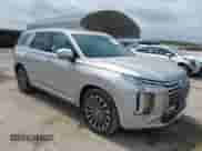 2025 Hyundai Palisade Calligraphy with VIN KM8R74GE9SU887116, listed as a IAAI auction lot 42115358 with 954 mi miles and . Bid and sale history available at DreamBid. Image 1.