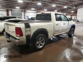 ✅ 2010 Dodge 1500 SLT • VIN: 1D7RV1GT3AS259530 • Лот: 84086624. Размещён на Copart с пробегом 192 815 миль миль. Получите бесплатный доступ к архиву аукционных продаж из США и посмотрите подробный отчёт об истории автомобиля на DreamBid. Изображение 3.
