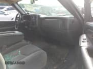 ✅ 2006 Chevrolet Silverado 2500HD LT3 • VIN: 1GCHK23D26F229616 • Лот: 42742250. Опубликован ранее на IAAI с пробегом 213 140 миль. Бесплатный доступ к архиву аукционных продаж из США и подробный отчёт об истории автомобиля на DreamBid. Изображение 5.