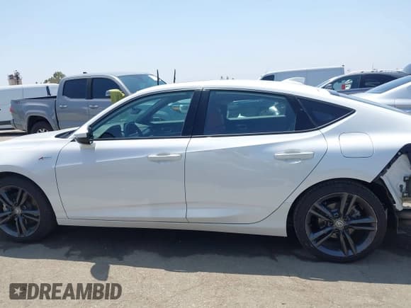 ✅ 2024 Acura Integra Technology • VIN: 19UDE4G77RA028884 • Lot: 42444091. Listed on IAAI with 18,600 mi. Free auction sales archive from the USA and detailed vehicle history report at DreamBid. Image 15.