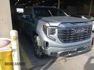✅ 2024 GMC Sierra 1500 Denali Ultimate • VIN: 1GTUUHE8XRZ342910 • Лот: 40813165. Опубликован ранее на IAAI с пробегом 472 миль. Бесплатный доступ к архиву аукционных продаж из США и подробный отчёт об истории автомобиля на DreamBid. Изображение 1.