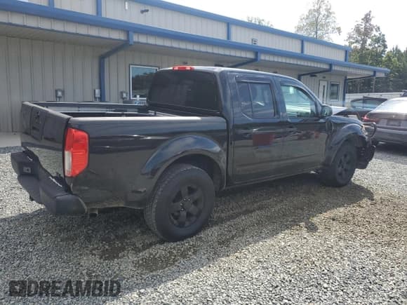 ✅ 2009 Nissan Frontier SE • VIN: 1N6AD07U19C427326 • Lot: 81861875. Wystawiony na Copart z przebiegiem 111 500 mil. Bezpłatny archiwum sprzedaży aukcyjnych z USA i szczegółowy raport historii pojazdu na DreamBid. Zdjęcie 3.