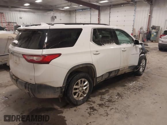 ✅ 2020 Chevrolet Traverse LT Cloth • VIN: 1GNERGKWXLJ263981 • Lot: 41606187. Listed on IAAI with 65,134 mi. Free auction sales archive from the USA and detailed vehicle history report at DreamBid. Image 4.