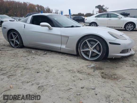 ✅ 2011 Chevrolet Corvette 1LT • VIN: 1G1YA2DW2B5105308 • Lot: 93485635. Listed on Copart with 89,311 mi. Free auction sales archive from the USA and detailed vehicle history report at DreamBid. Image 4.