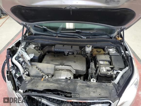 ✅ 2019 Buick Envision Essence • VIN: LRBFX2SA1KD010649 • Лот: 91650265. Опубликован ранее на Copart с пробегом 100 125 миль. Бесплатный доступ к архиву аукционных продаж из США и подробный отчёт об истории автомобиля на DreamBid. Изображение 12.